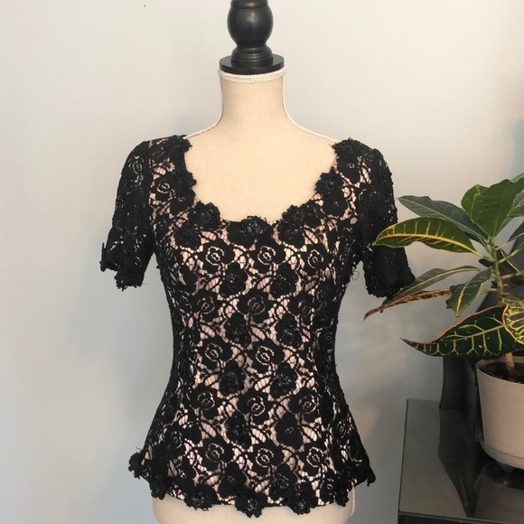 JS Boutique Tops - JS boutique fitted black lace top nude lining cap sleeves scoop neckline size 8